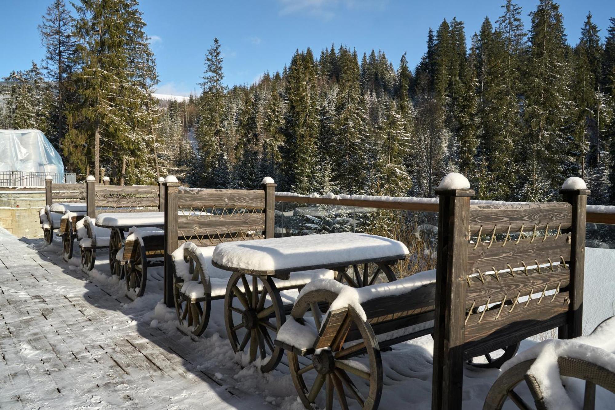Mk Resort Bukovel Eksteriør bilde